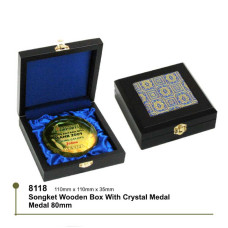 Songket Wooden Box With Crystal Medal NC8118<br>NC8118
